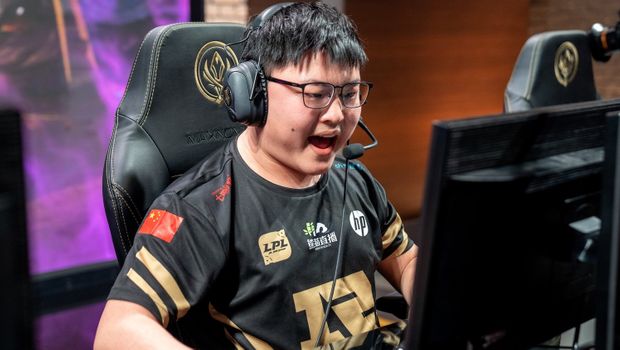 LoL esports: RNG drops Uzi for the Summer Split