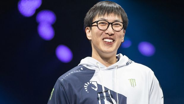 LoL Esports: Team Liquid benches Doublelift