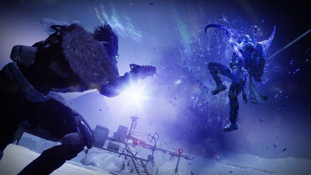 Stasis Hunters are basically icy ninjas in Destiny 2