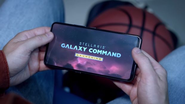 Stellaris: Galaxy Command is now available for iOS and Android