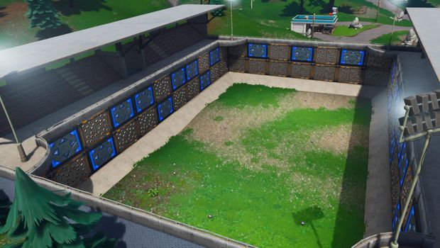 Fortnite gets Port-a-Fortress, Spiky Stadium