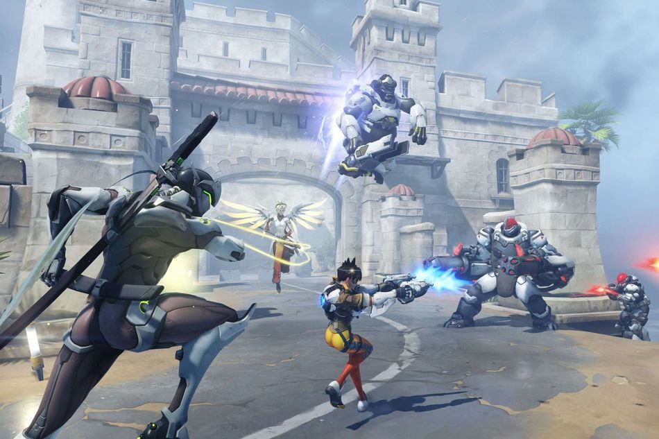 Picture of the Overwatch strike team fighting Talon in Havana