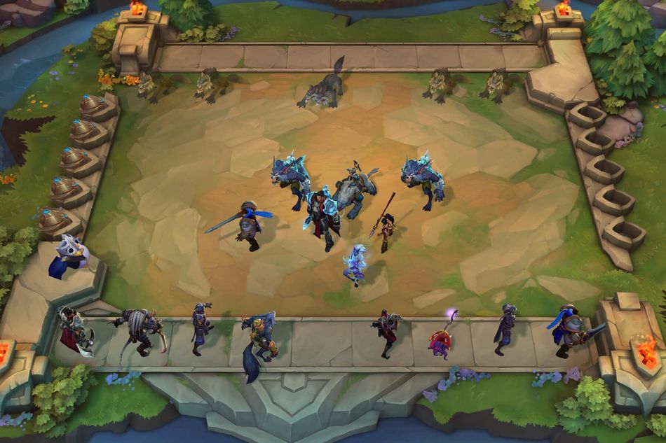 Picture of a fight unfolding in Teamfight Tactics