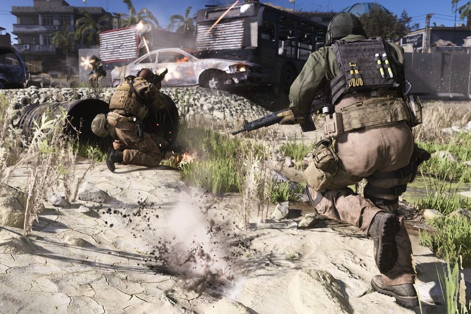 modern warfare screenshot showing two soliders in a battle