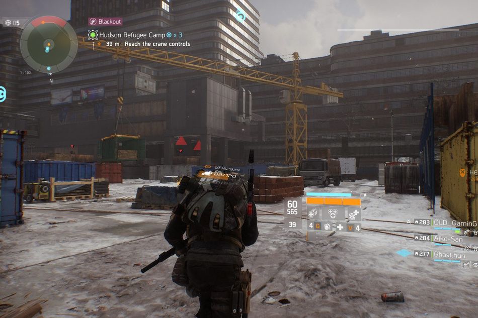 Players are reaching the crane in a mission in The Division.