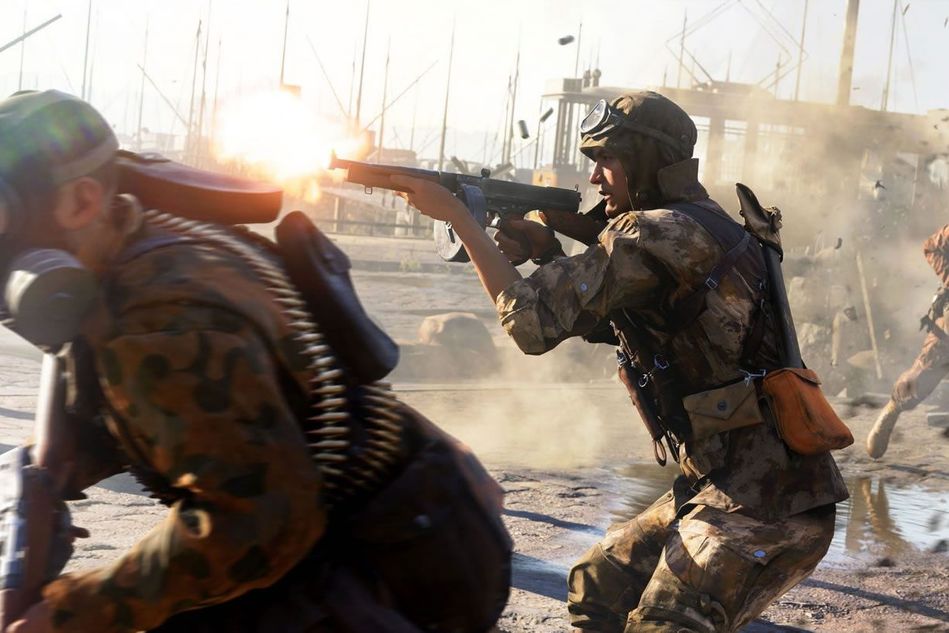 Two soldiers on the battlefield in Battlefield V