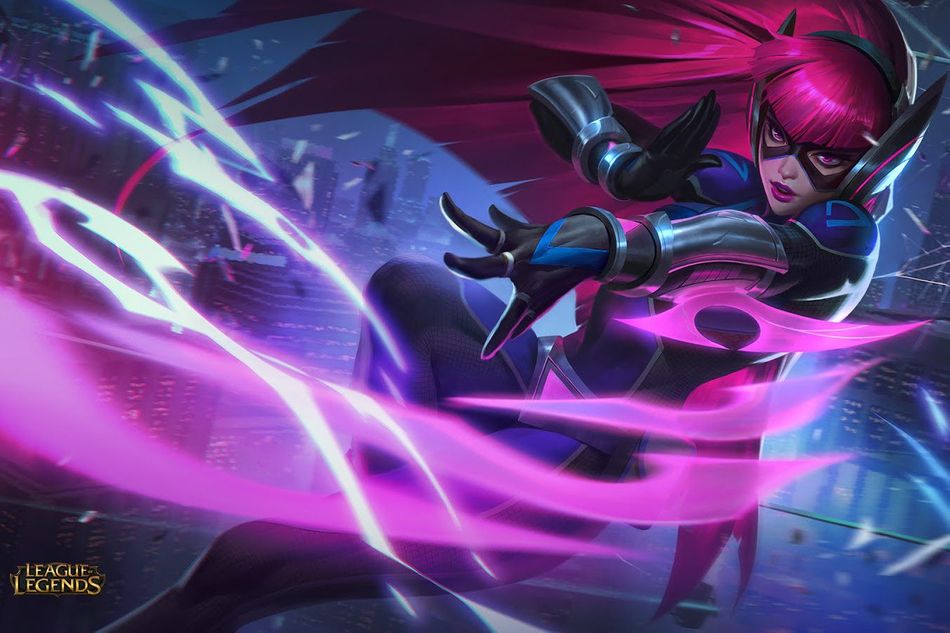 Splash art for the Infiltrator Irelia skin in League of Legends.