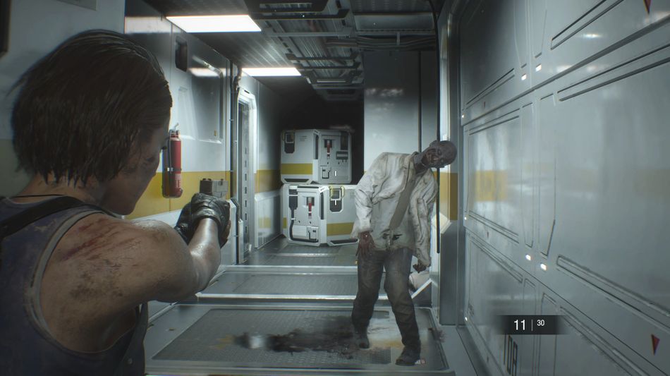 Resident Evil 3 screenshot showing close combat