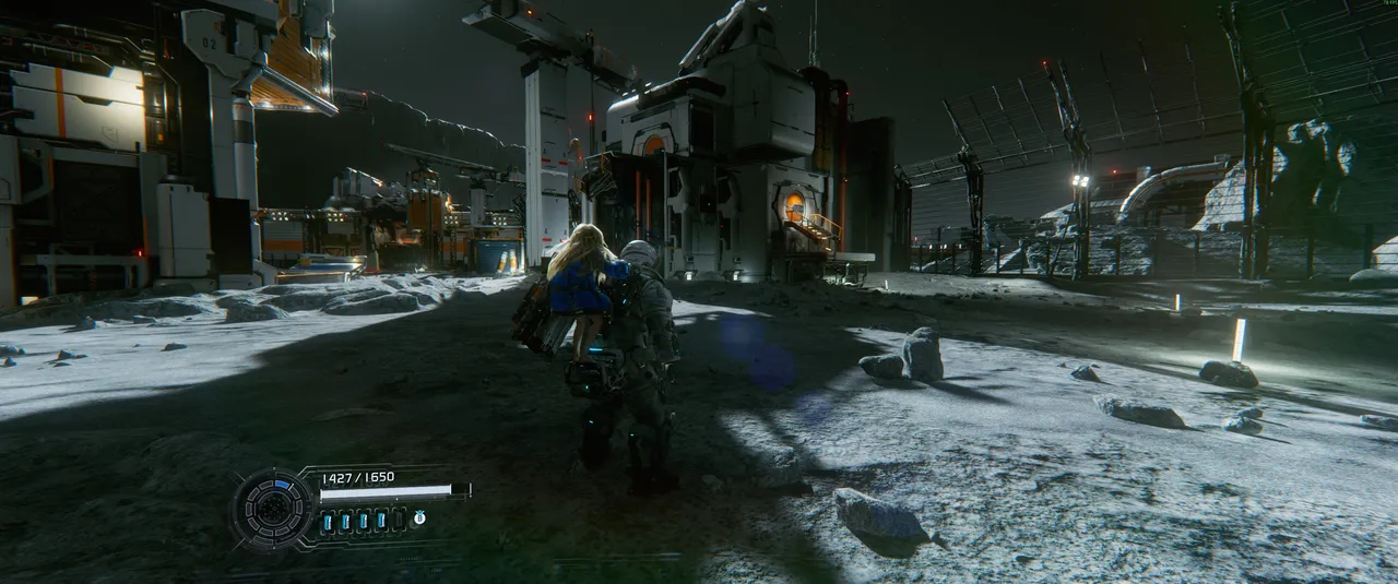 This is the building you are heading for. The stairs on the outside are where you will spend most of the fight. Get here first and clear the flying bots before you think about engaging LunaDigger.