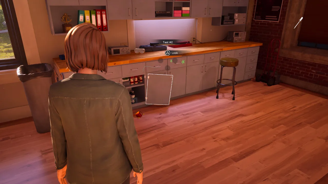 Life is Strange: Reunion starts the game off with fun puzzles that aren't tedious.