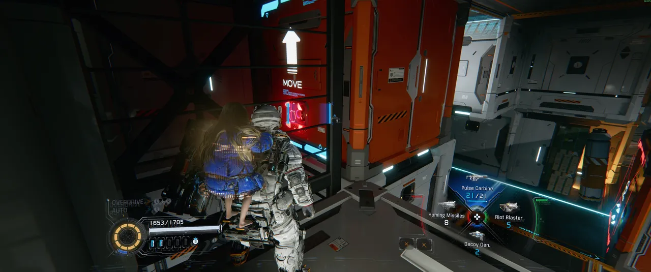 Get up onto the platform and position yourself on the edge of the box here. From this angle you can hack the third box from behind and move it out of the way.