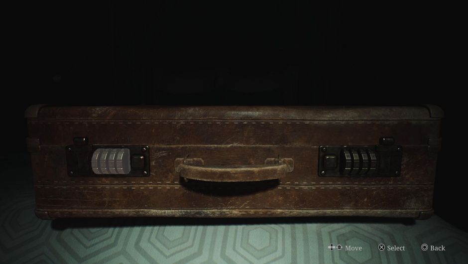 Silent Hill 2: How to open a suitcase inside room 205